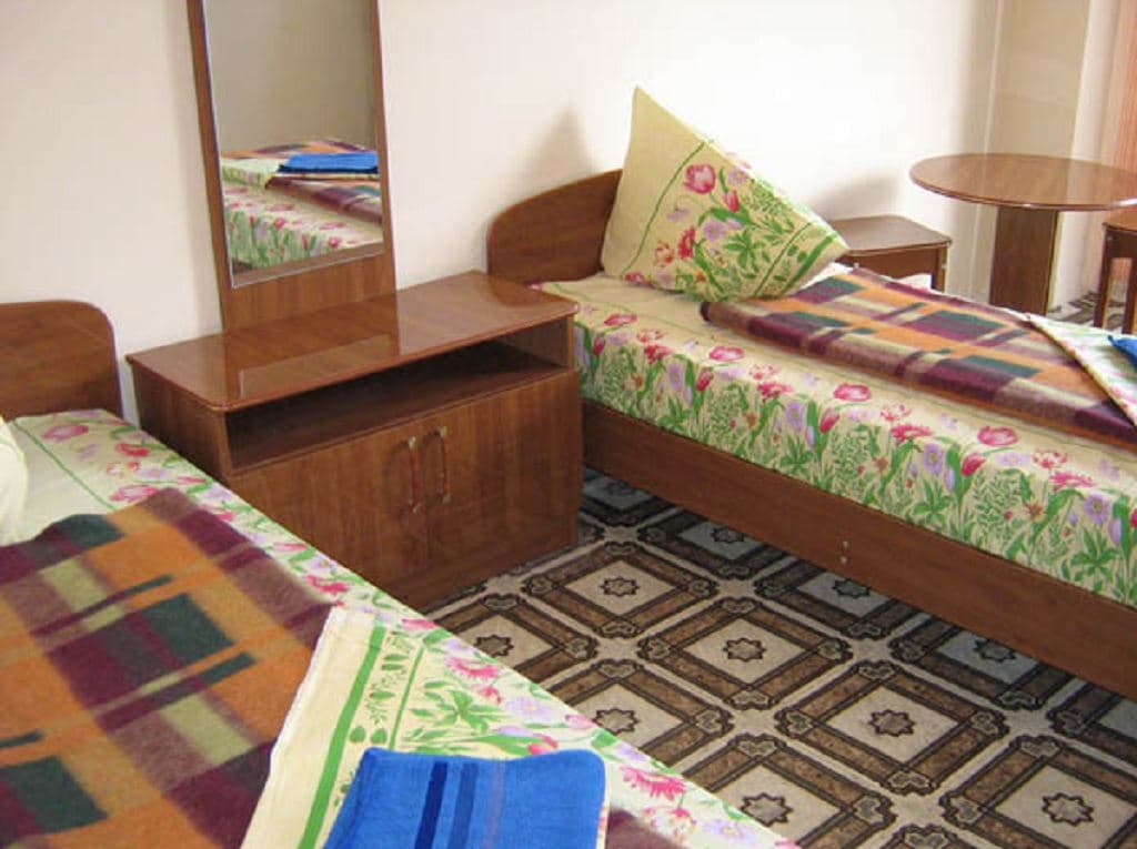 rooms-2bed-standard-north-building-1