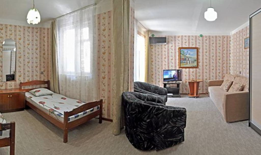 rooms-family-room