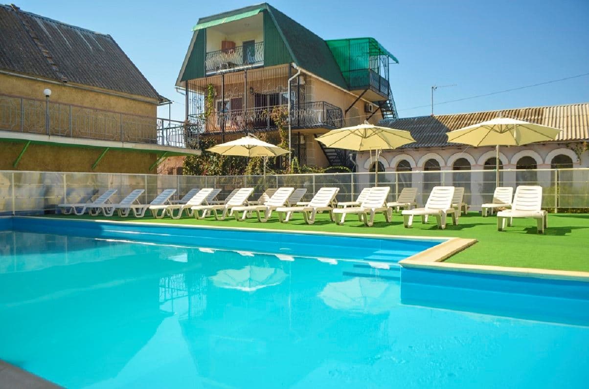 pools-outdoor-pool