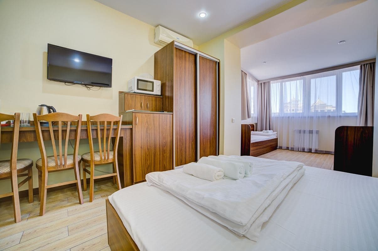 rooms-family-room