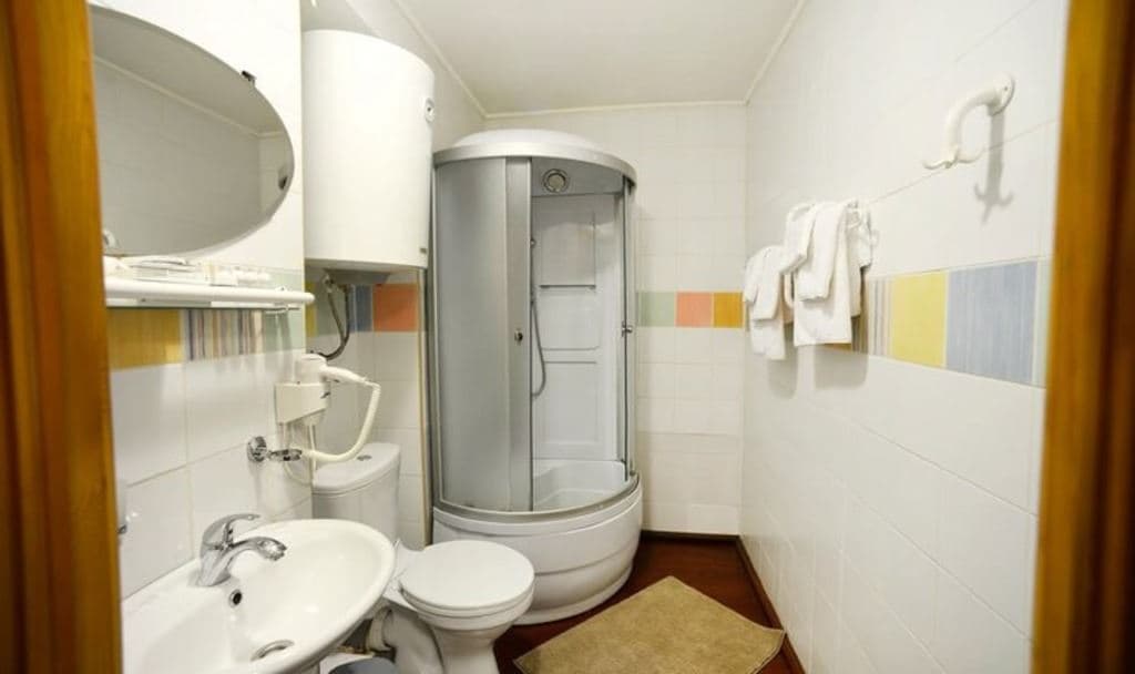 rooms-apartments