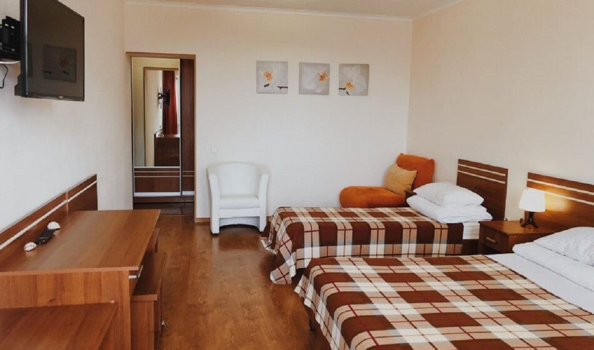 rooms-trpl-3-floor