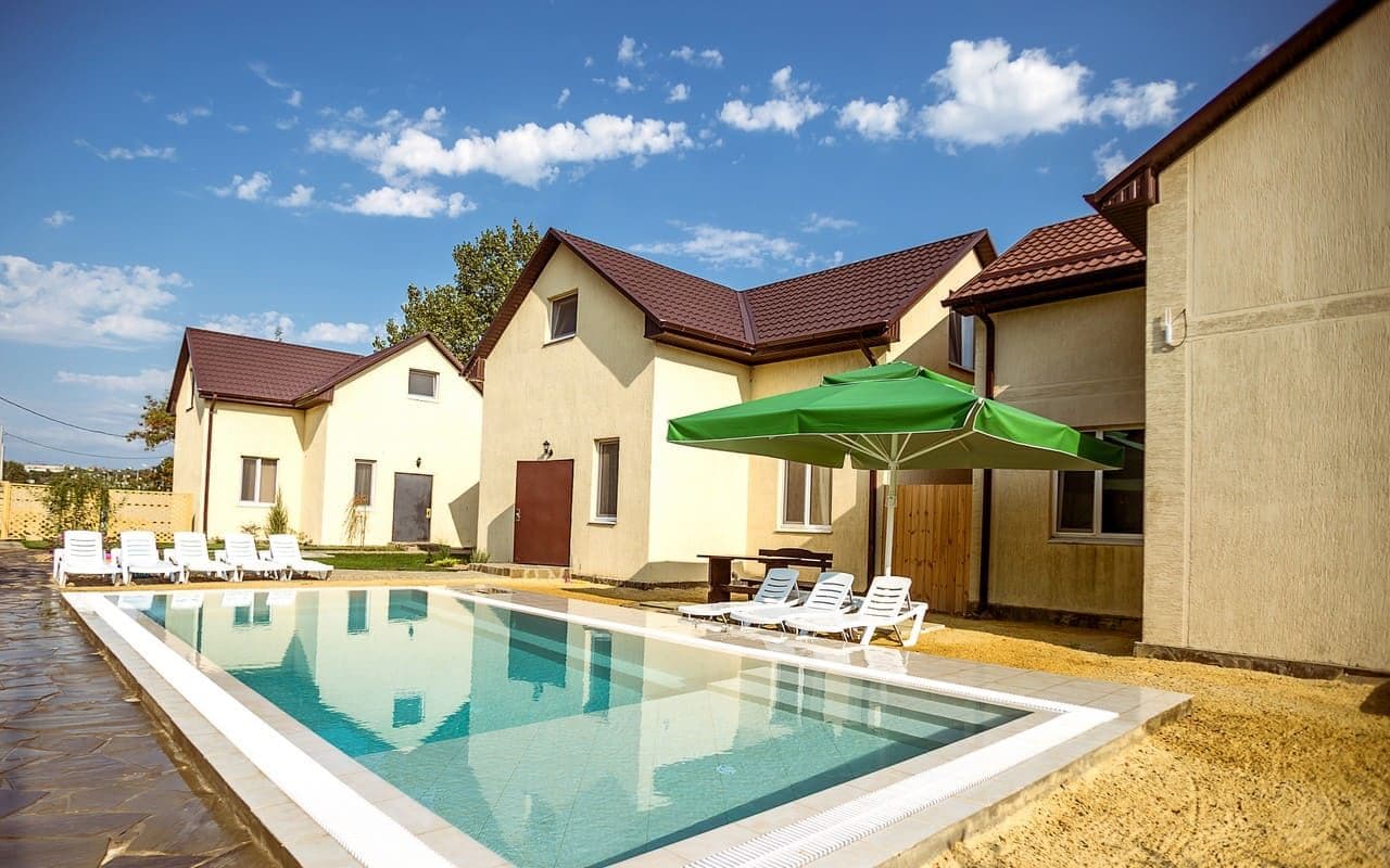 pools-outdoor-pool