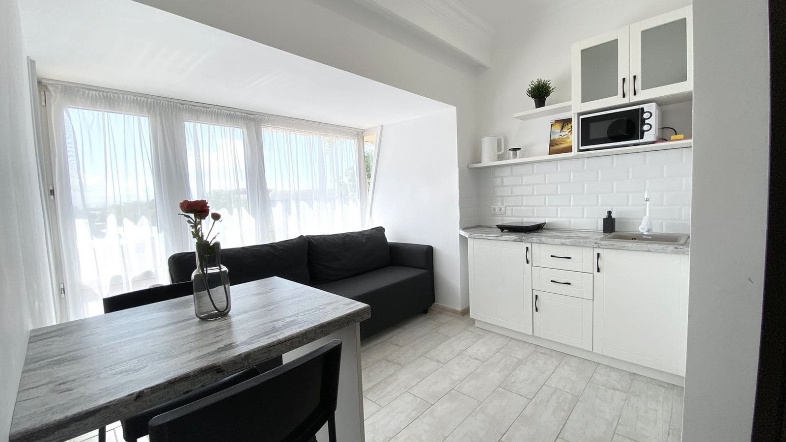 rooms-2-room-deluxe