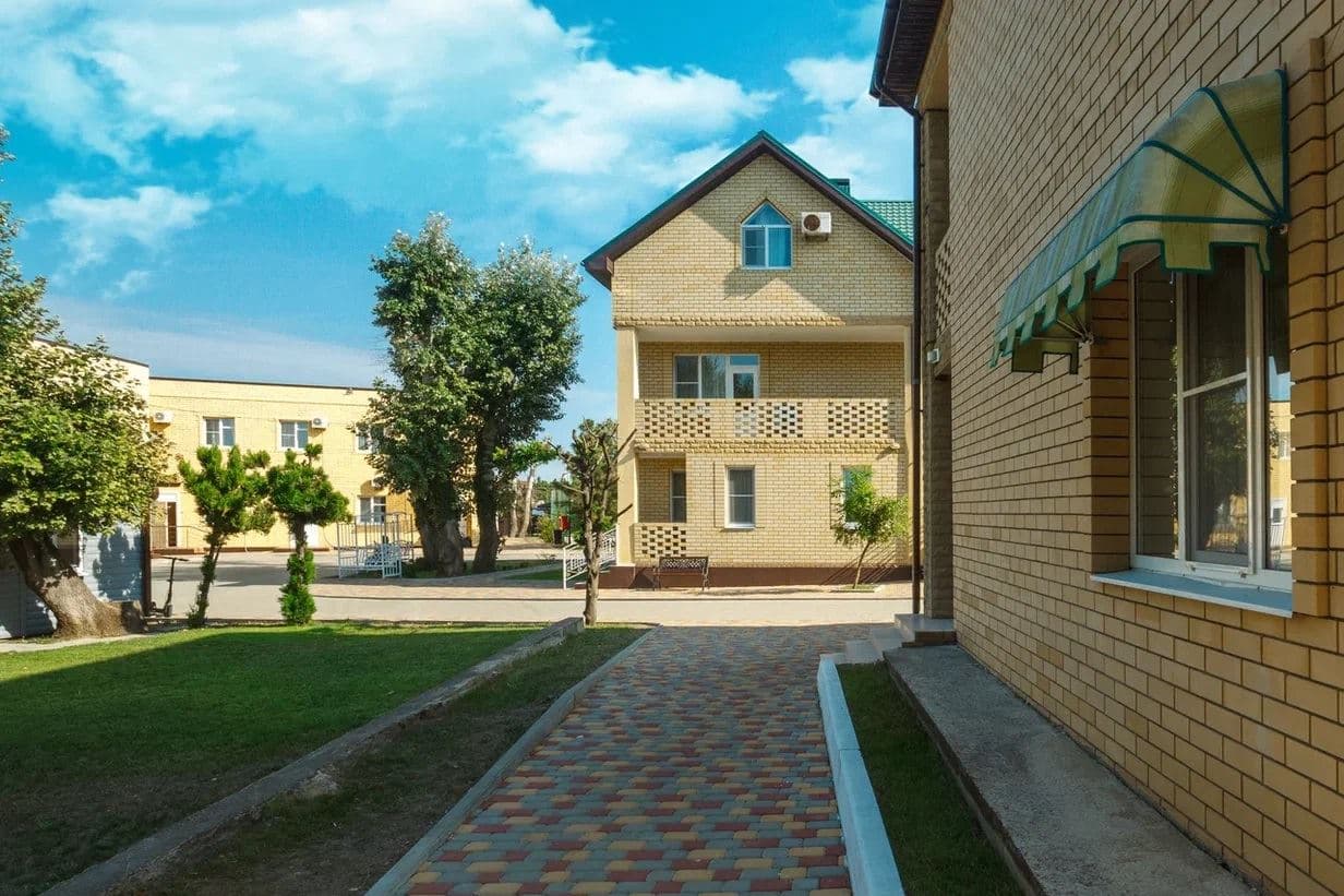 general-main-building