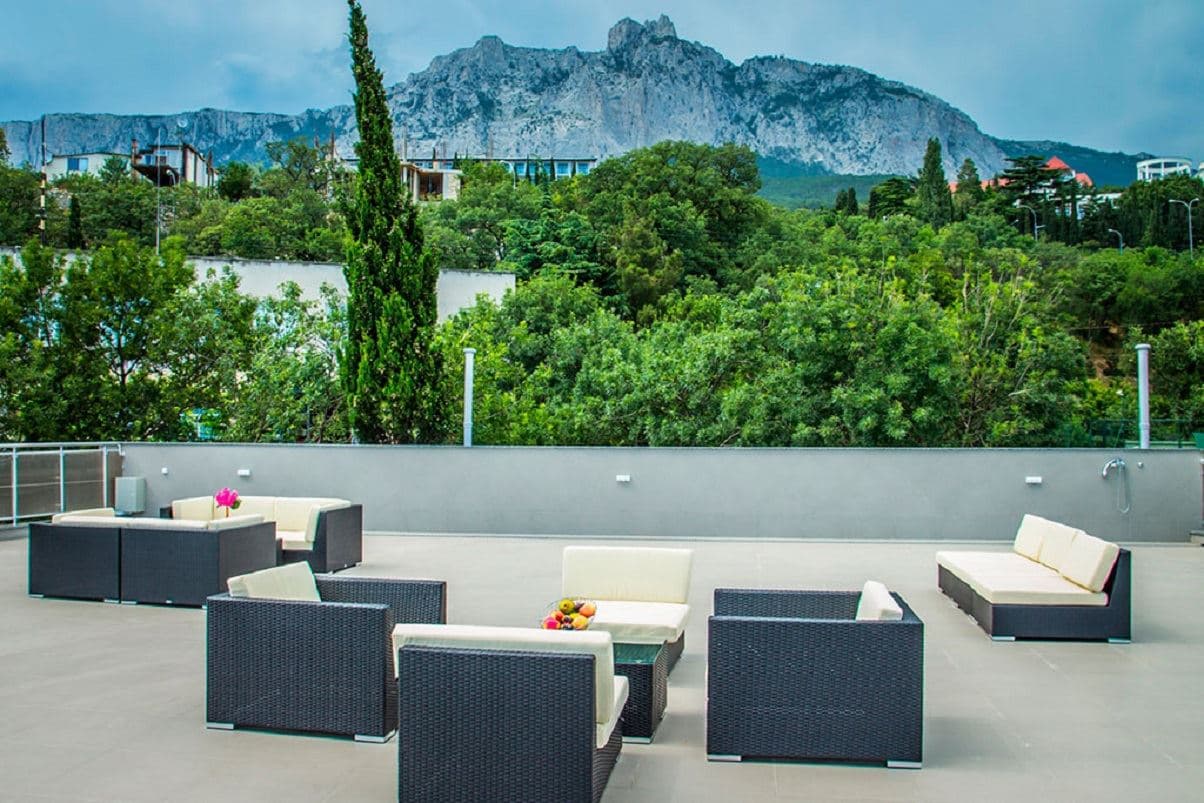 restaurants-sky-lounge