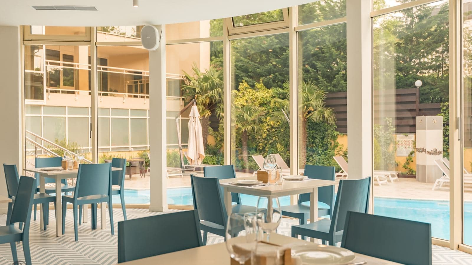 restaurants-restorant