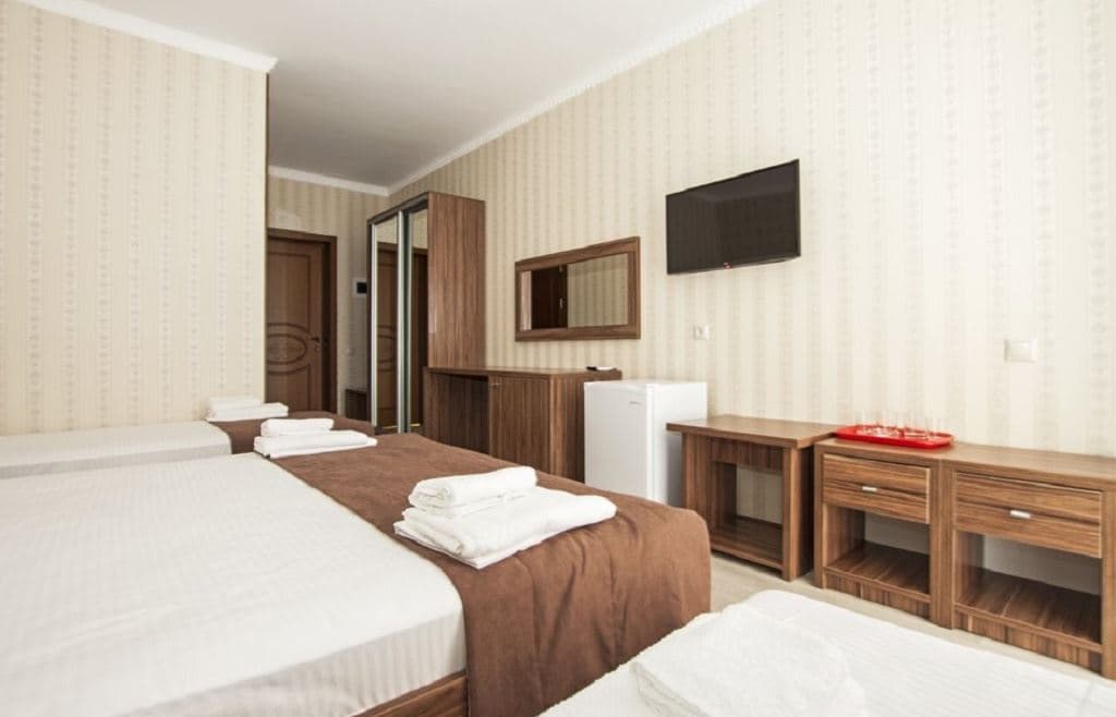 rooms-4bed-room