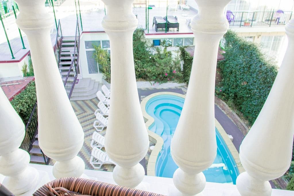 pools-outdoor-pool