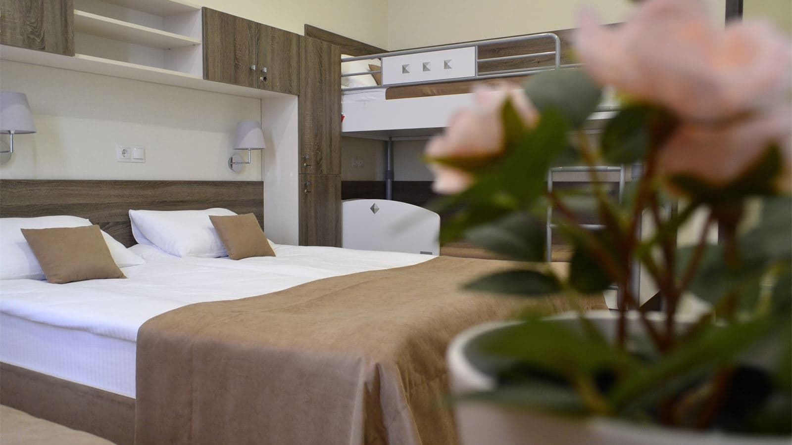 rooms-apartment-42