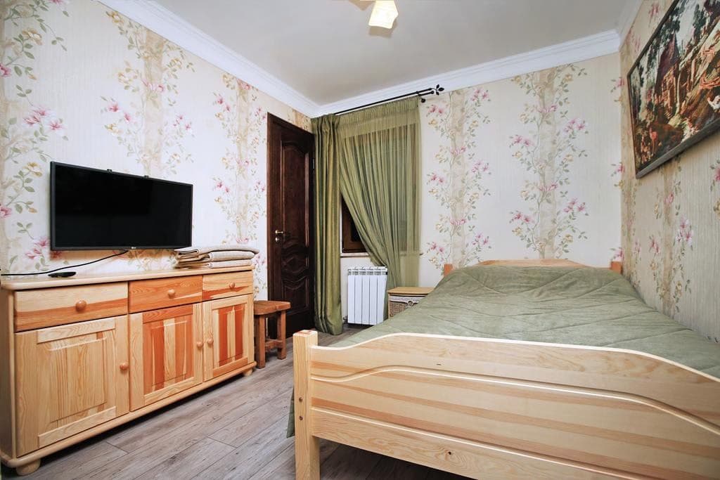 rooms-economy-room
