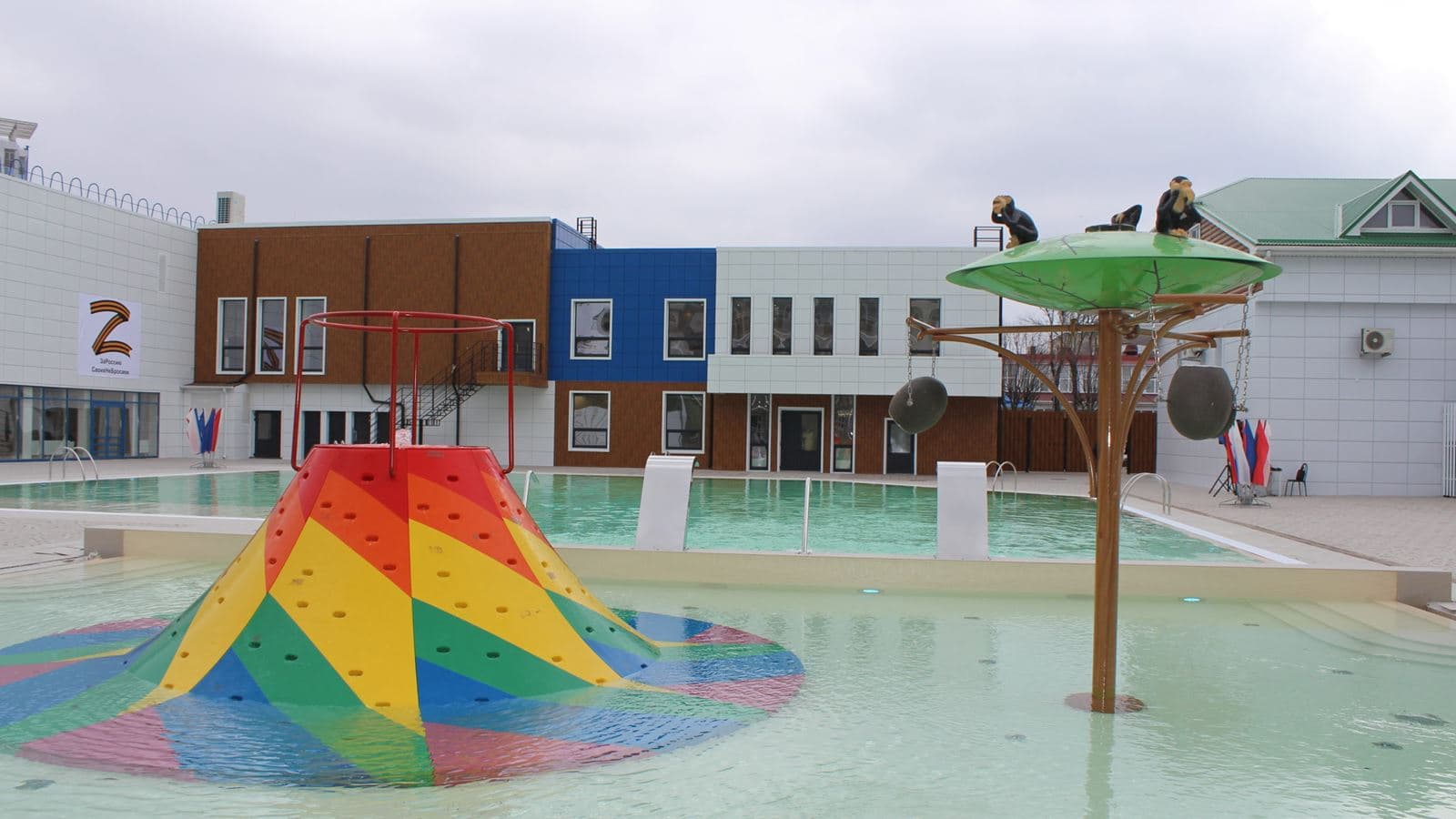 pools-outdoor-pool