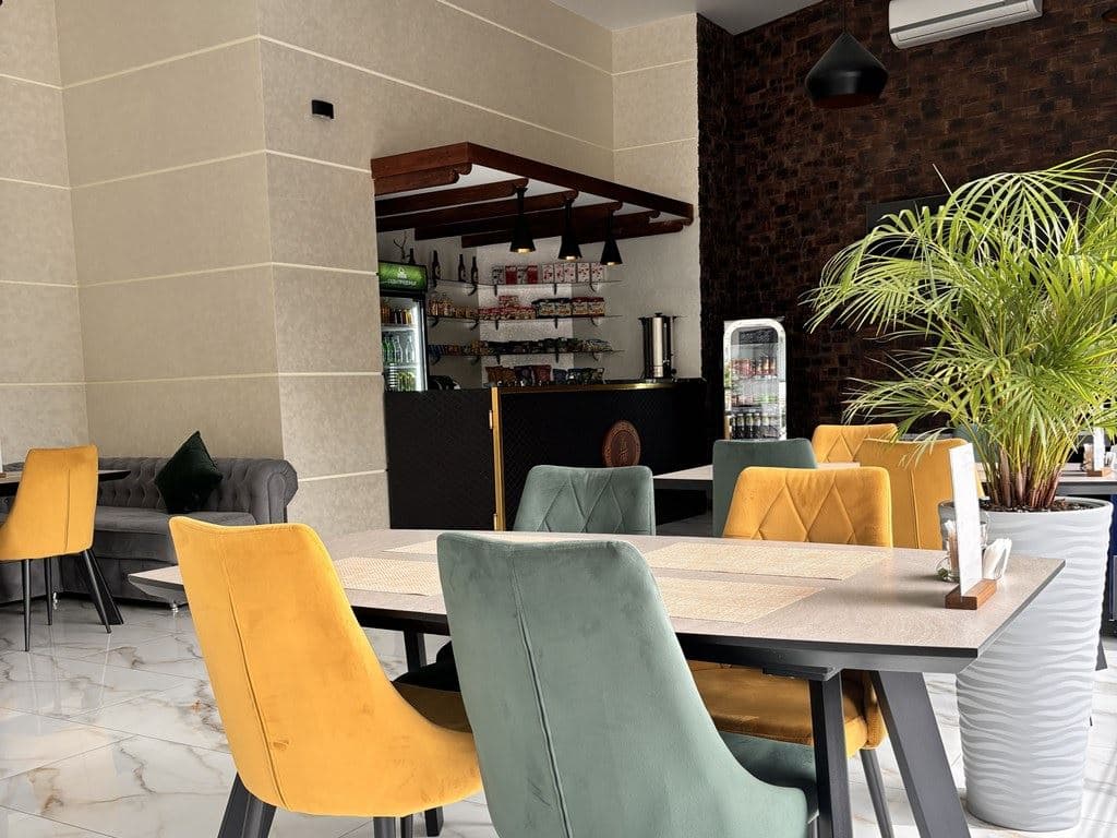 restaurants-kafe