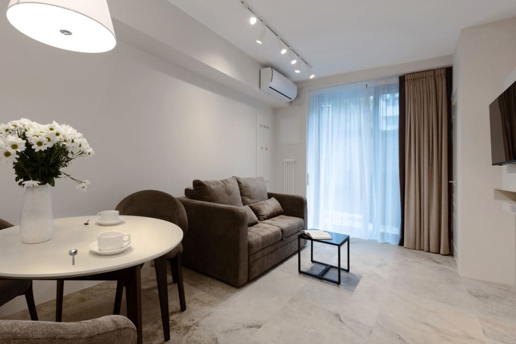 rooms-patio