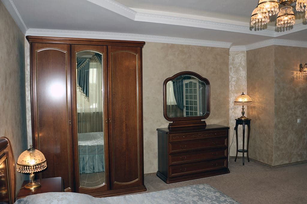 rooms-apartments