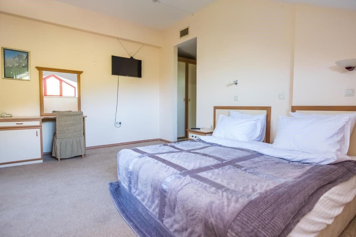 rooms-2seat-superior