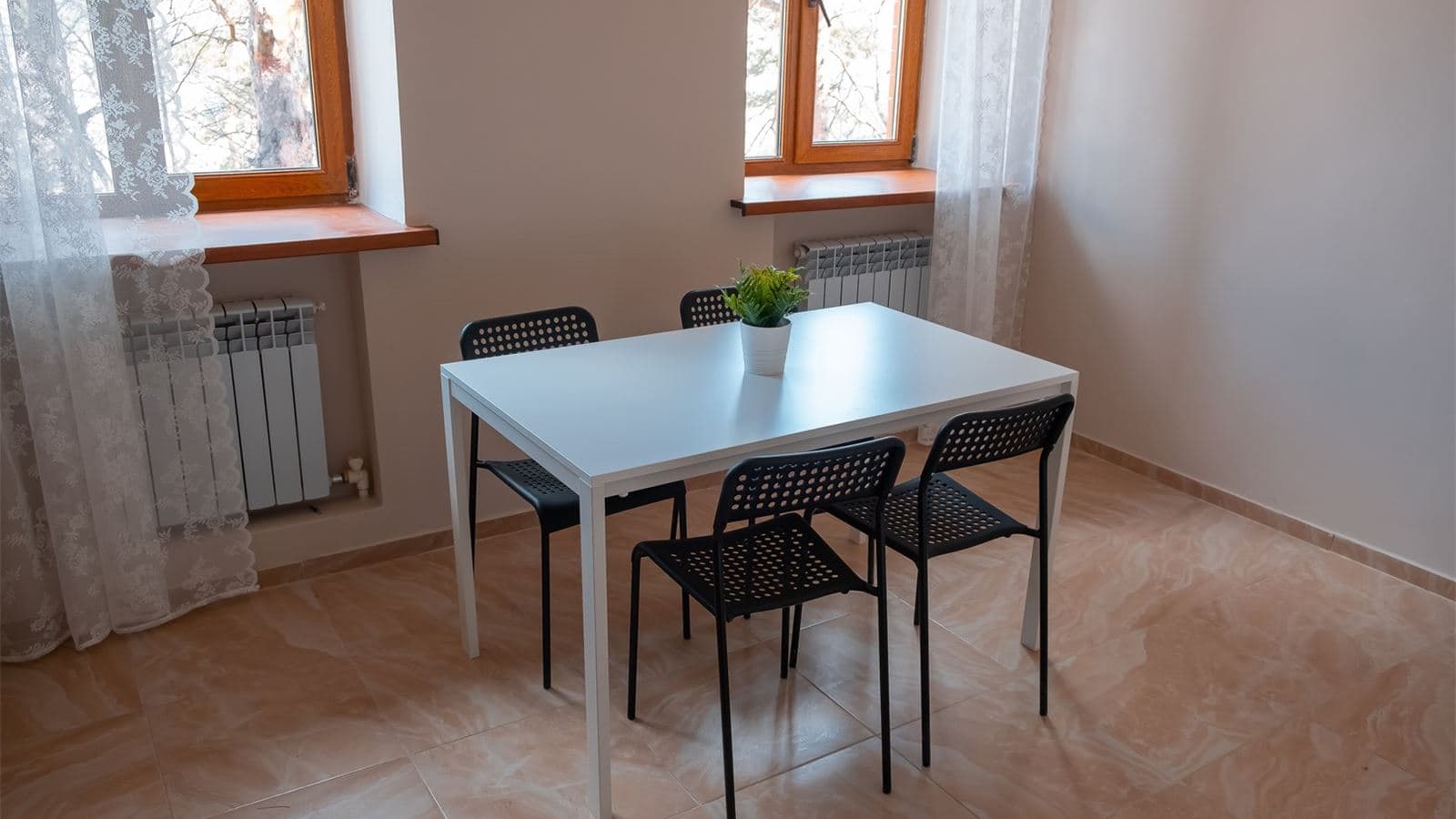 rooms-2bed-berd-apartments