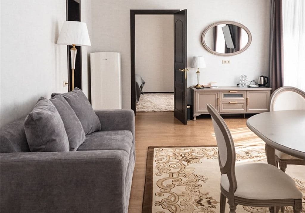 rooms-luxe-3-room