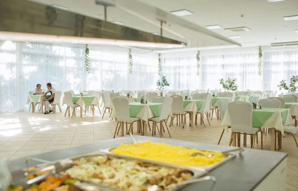 restaurants-canteen