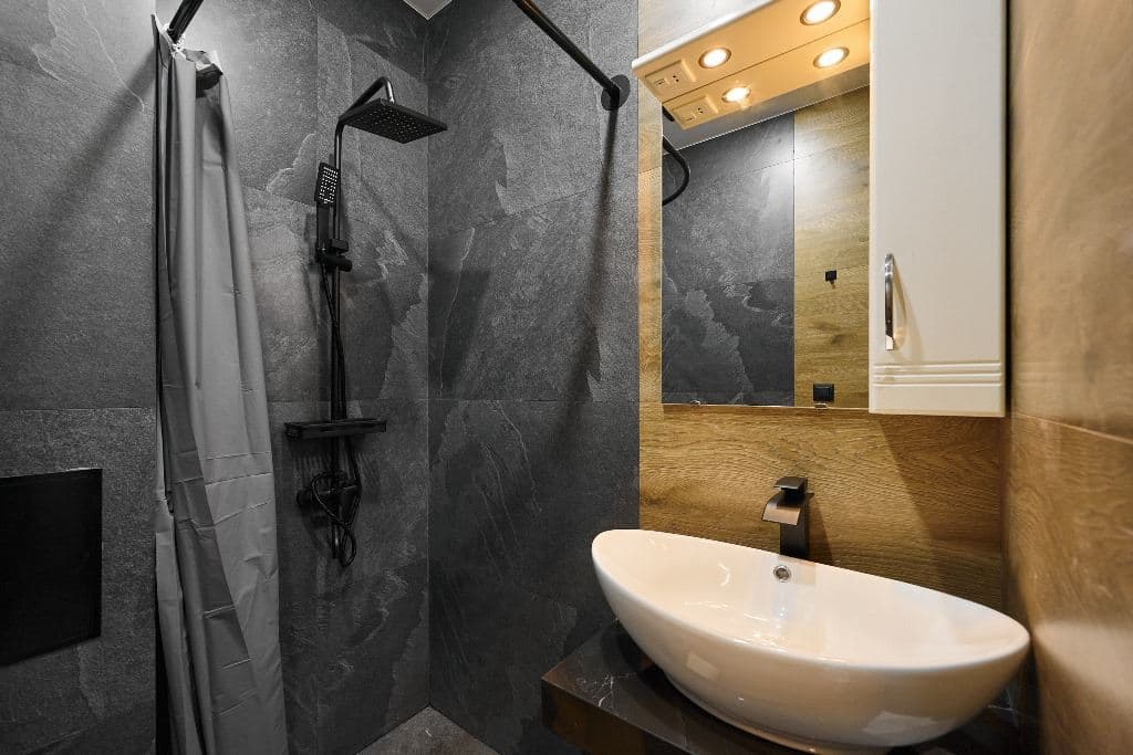 rooms-delux-corp-2