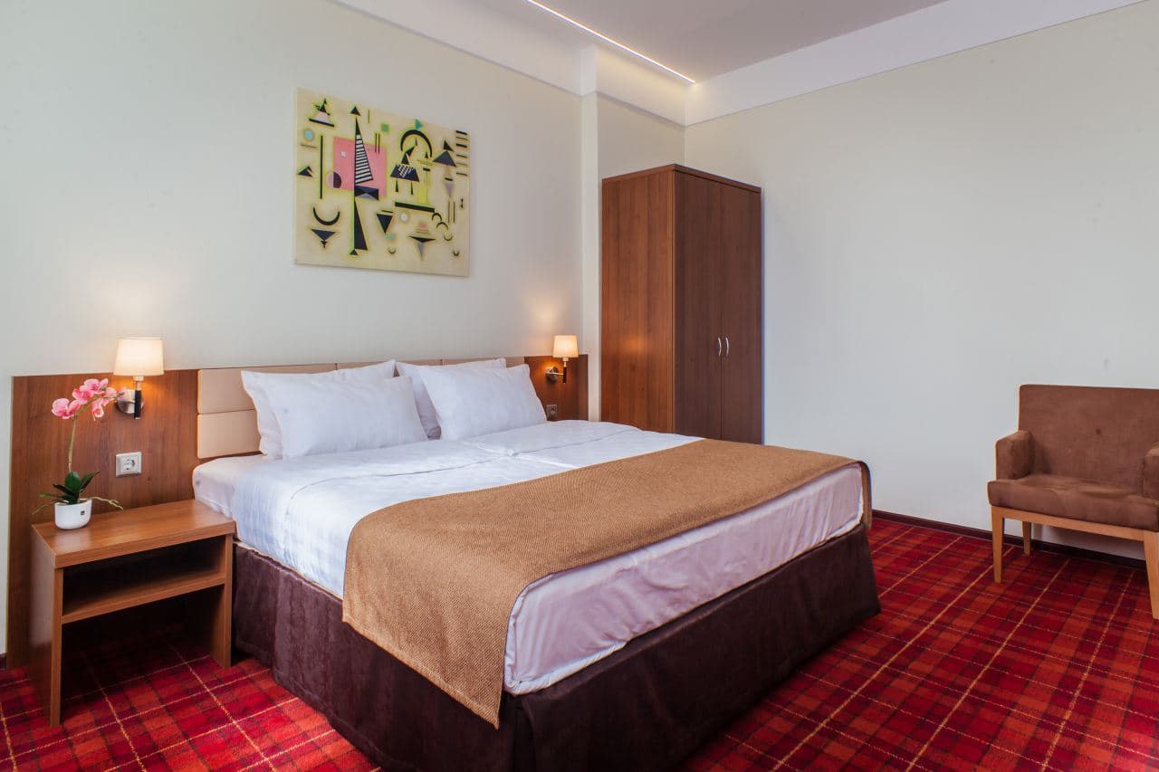 rooms-junior-suite
