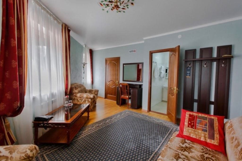 rooms-suite-clasic