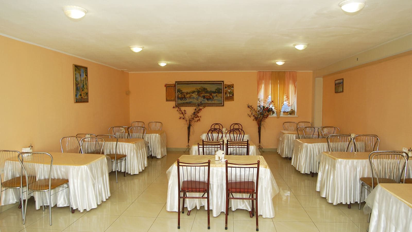 restaurants-cafe