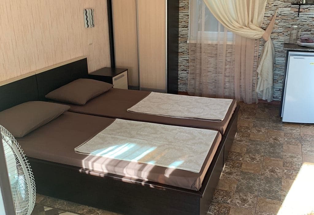 rooms-2seater-with-fan