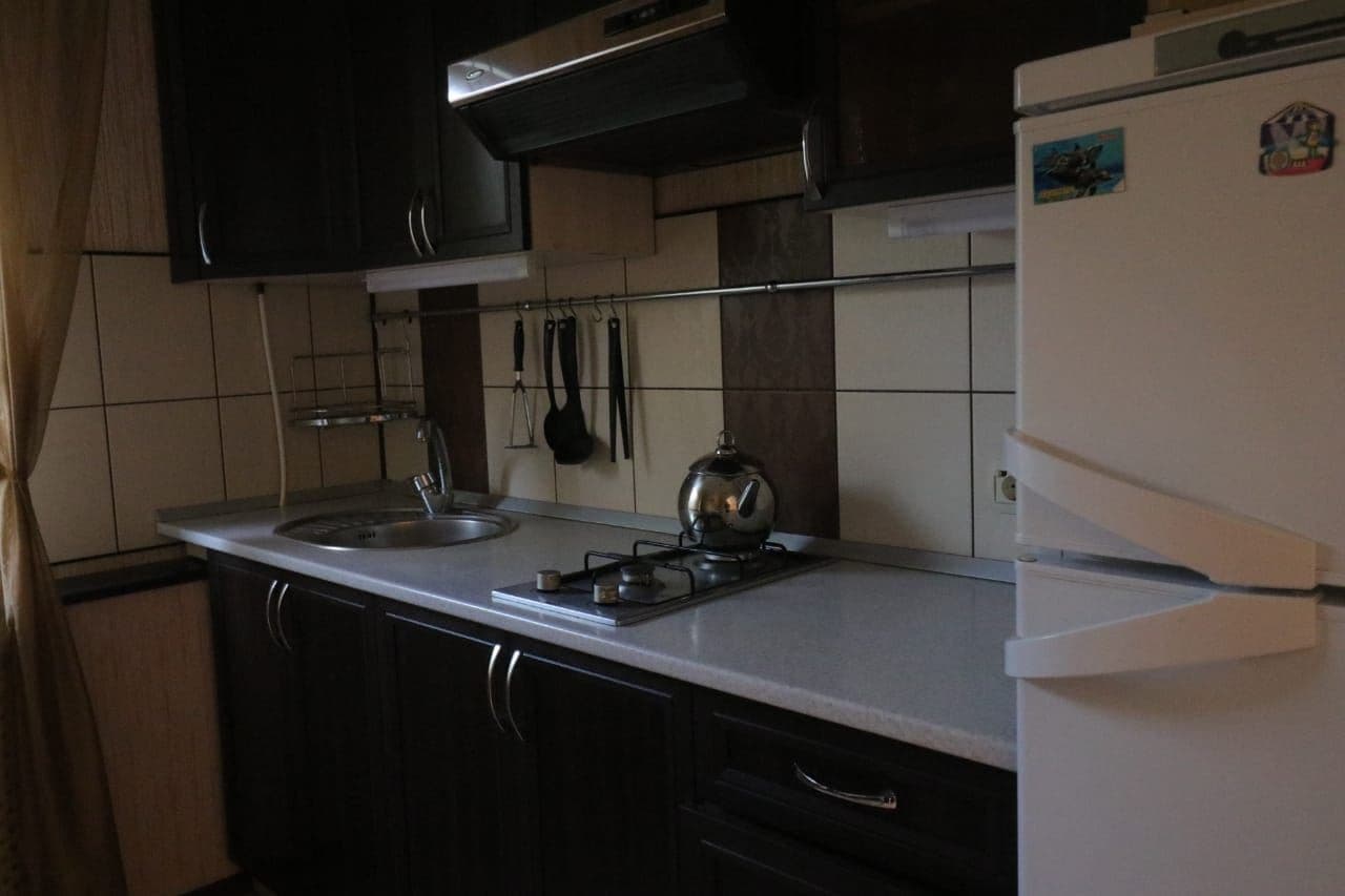 rooms-3bed-2room-cottage-with-kitchen