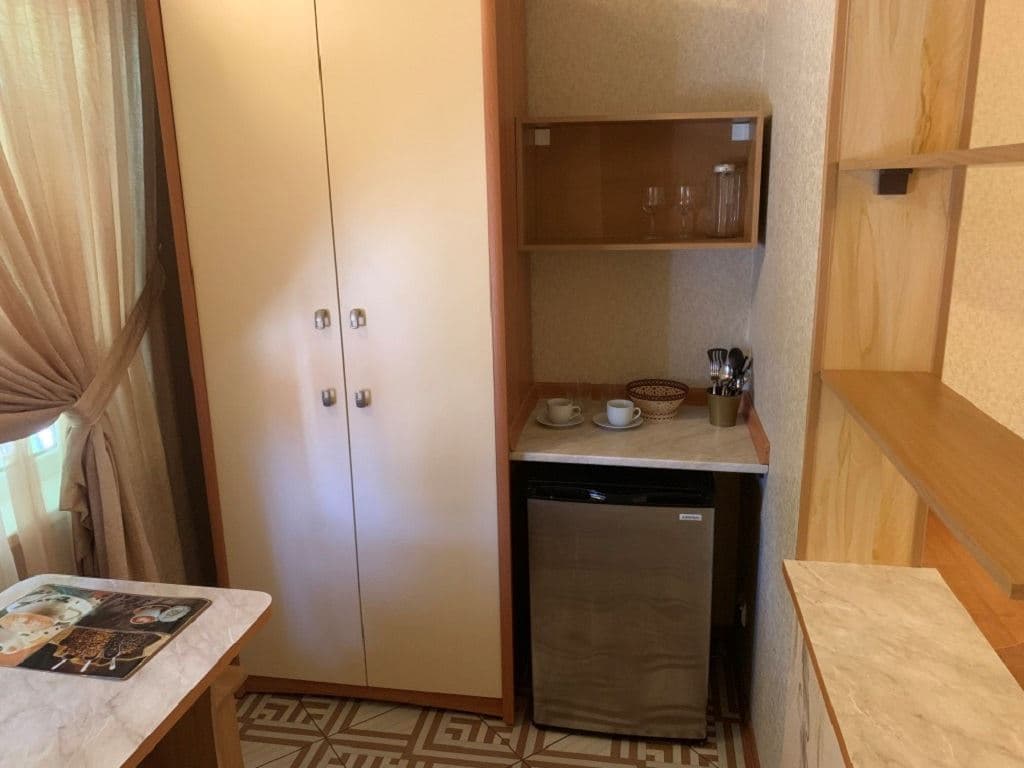 rooms-4bed-2room