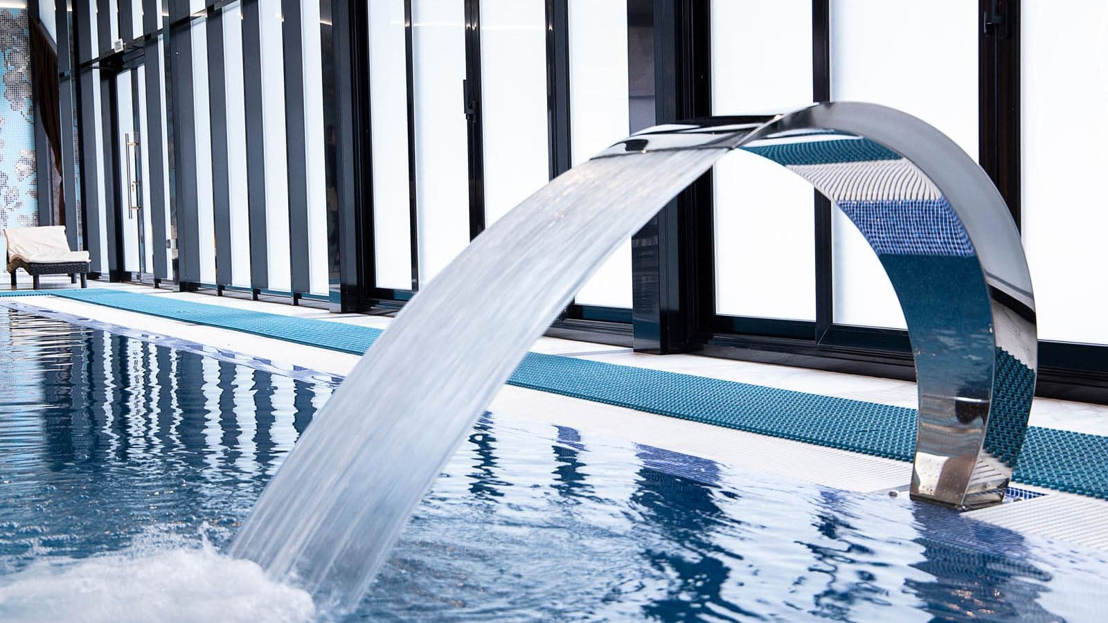 pools-indoor-pool