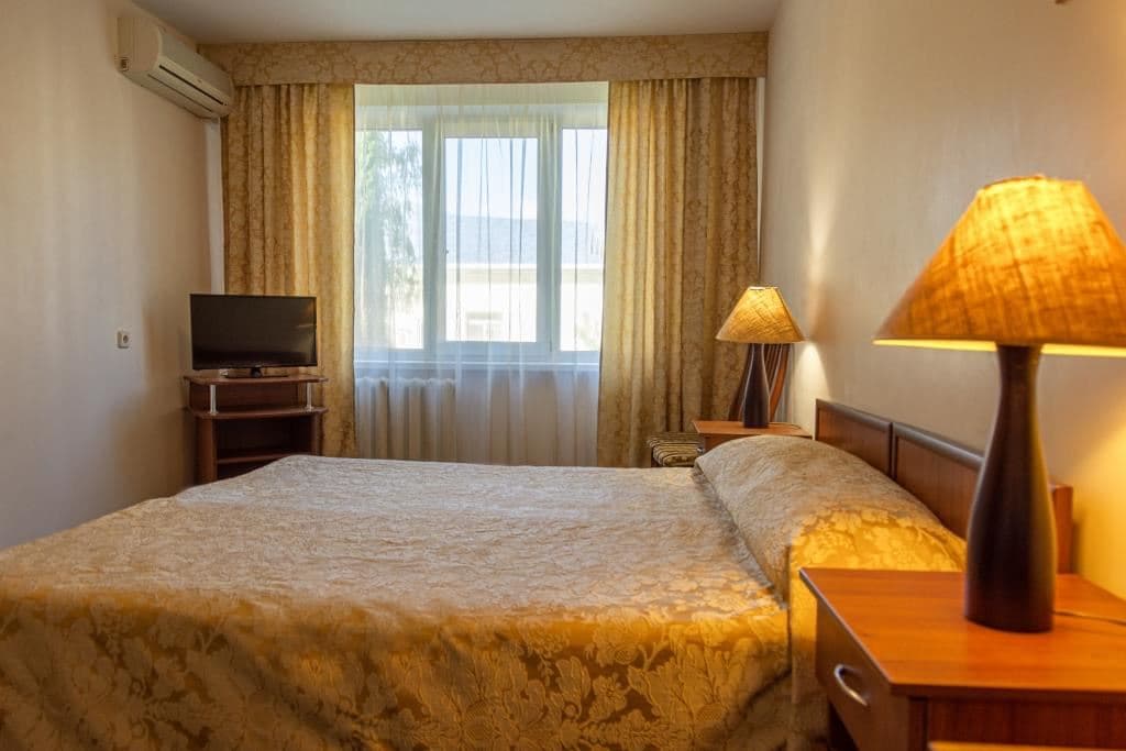 rooms-standard-building-1