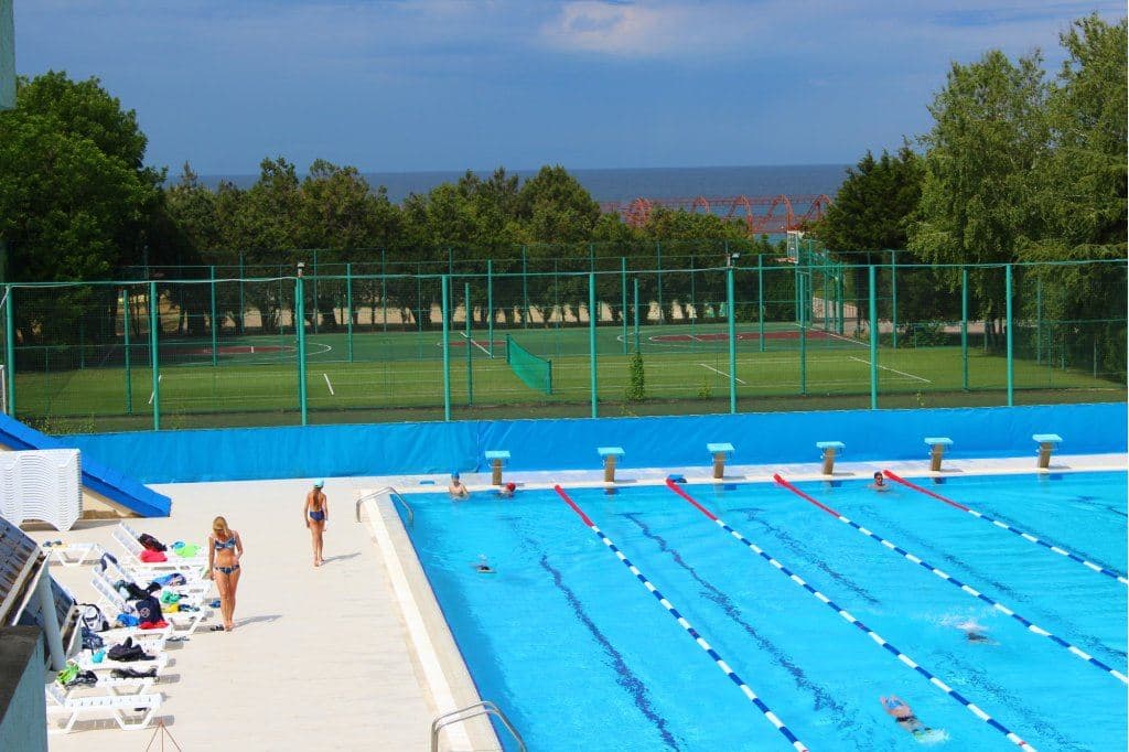pools-outdoor-pool
