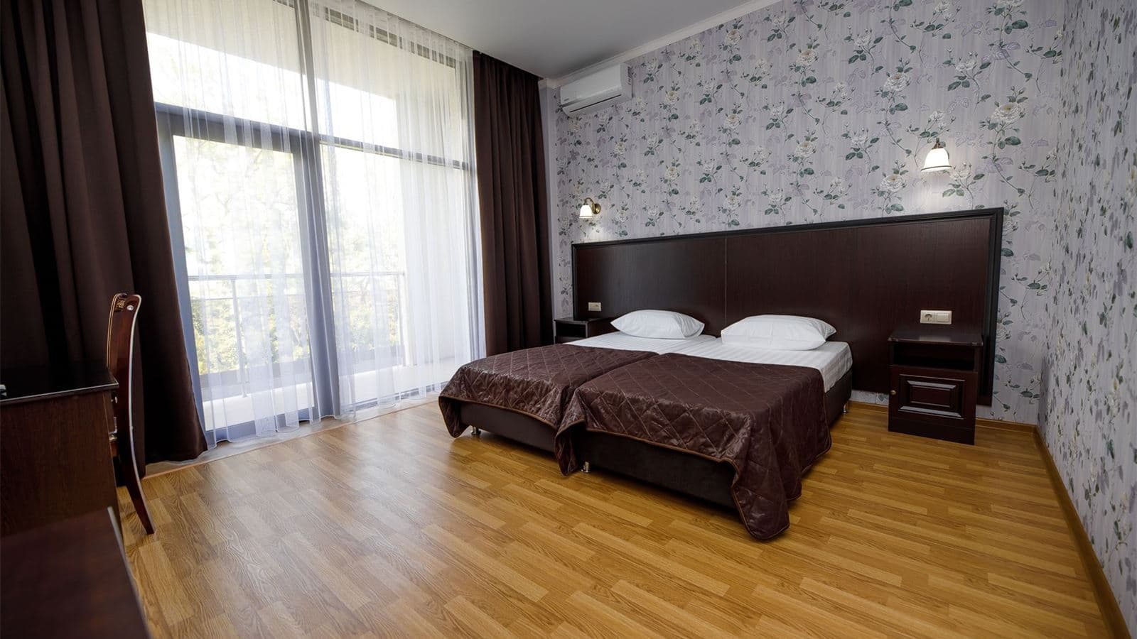rooms-standard-room