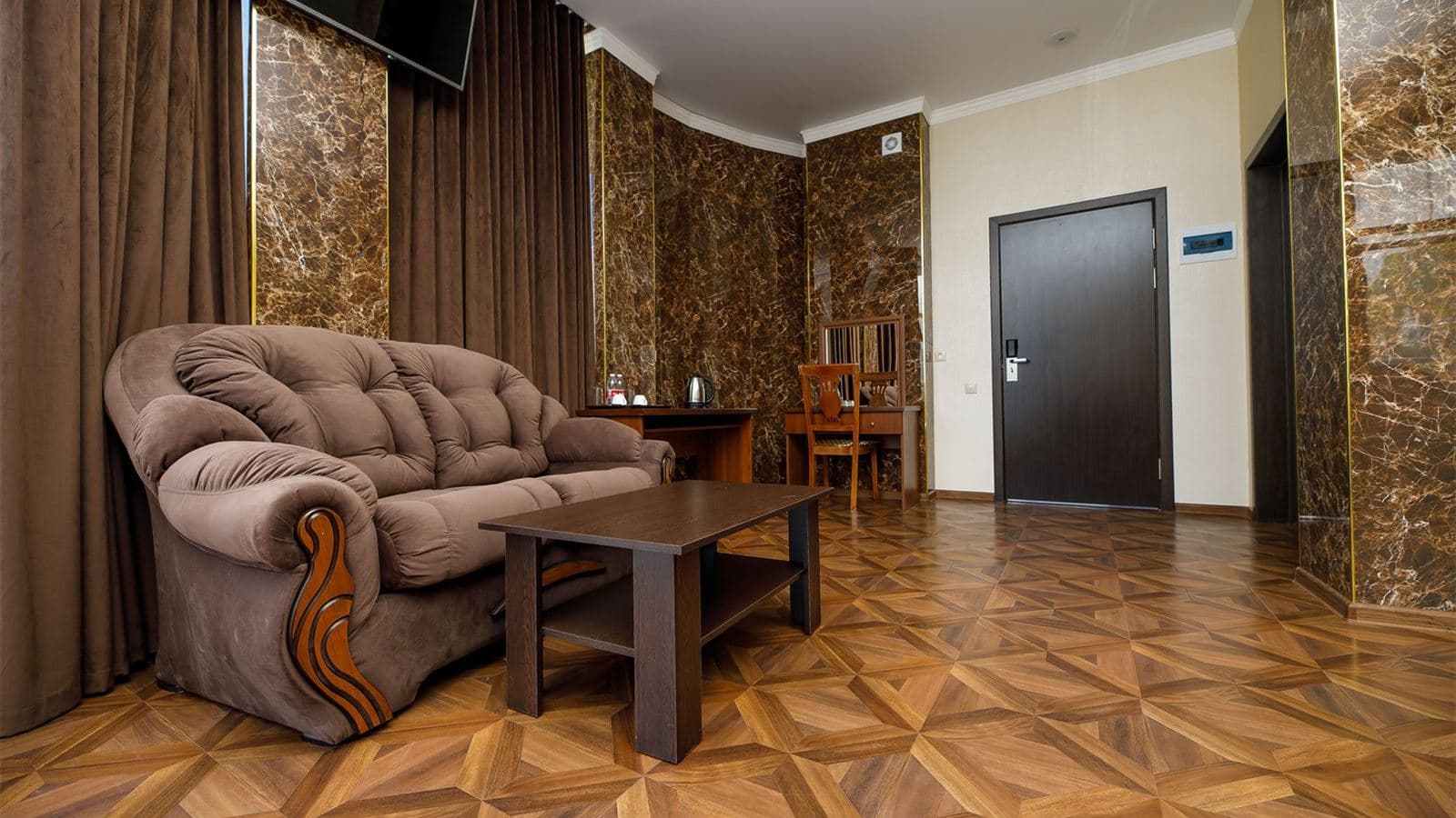 rooms-apartments