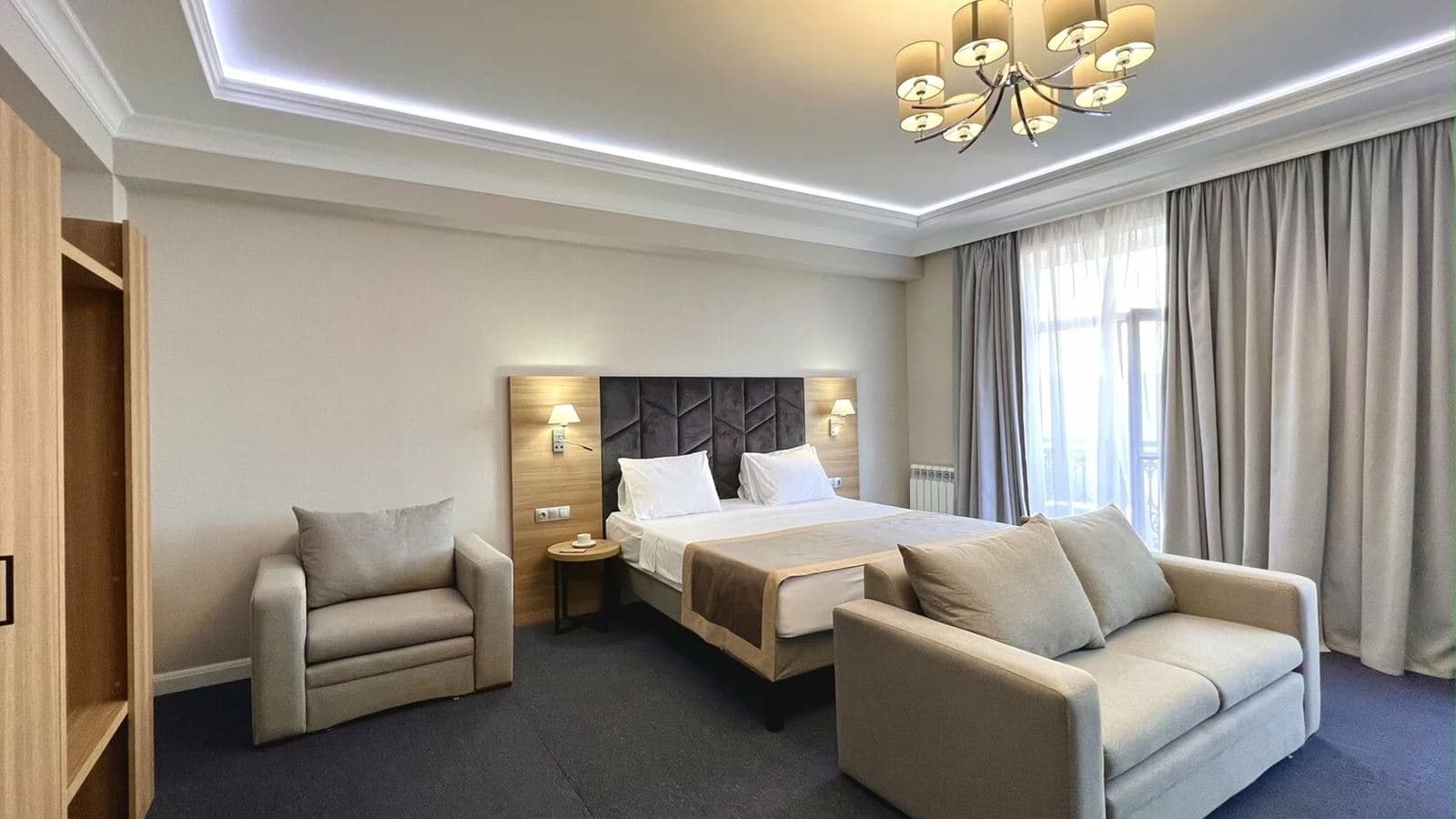 rooms-junior-suite