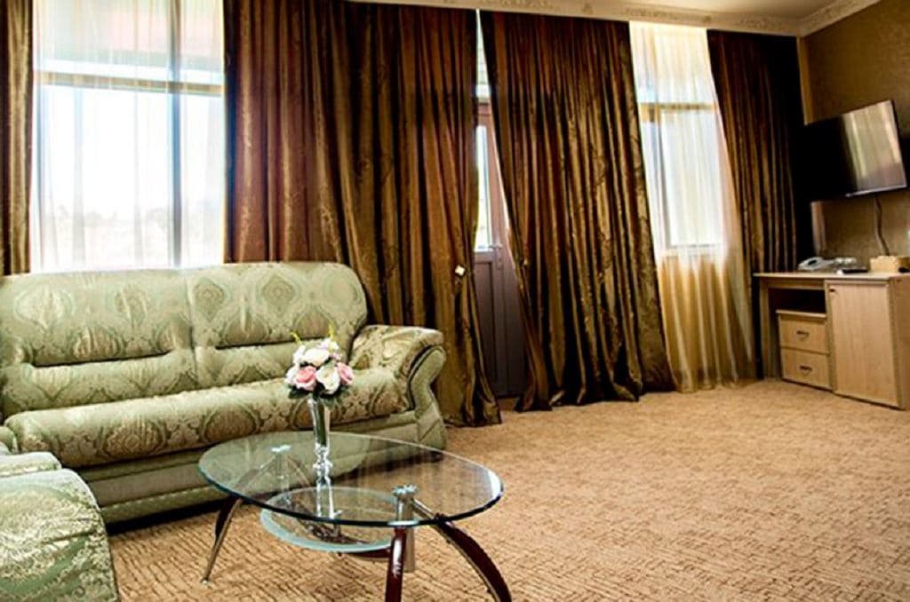 rooms-2bed-suite