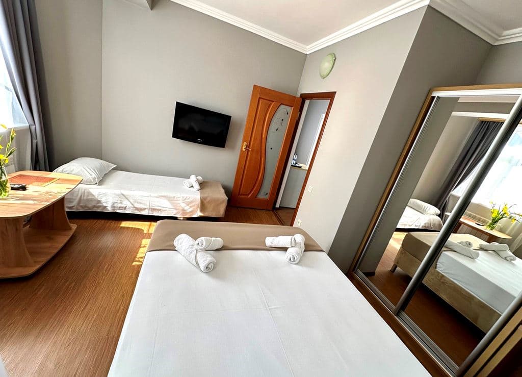rooms-suite-2-rooms