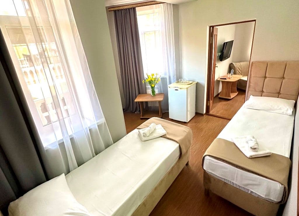 rooms-suite-2-rooms