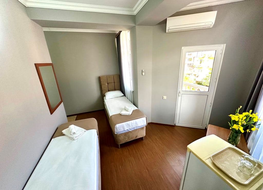 rooms-2-rooms
