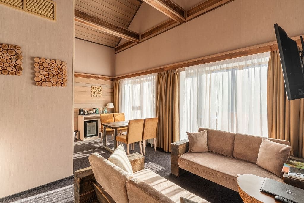 rooms-royal-luxe