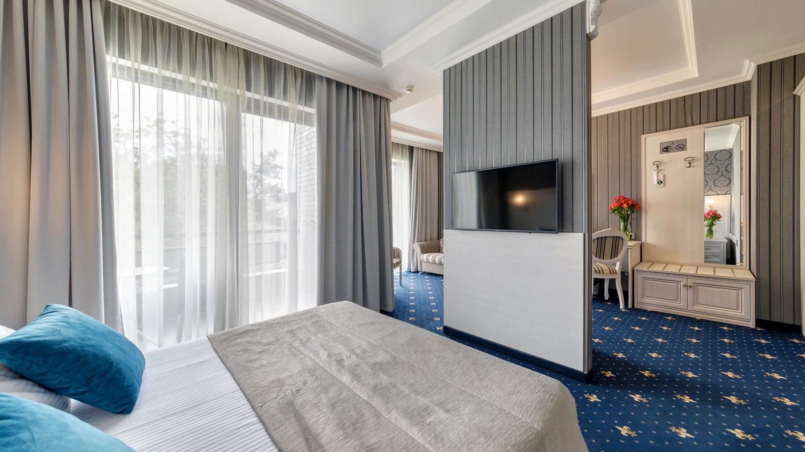 rooms-junior-suite