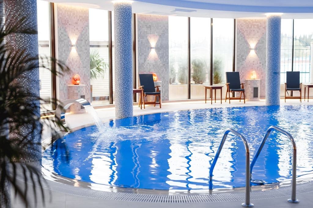 pools-indoor-pool