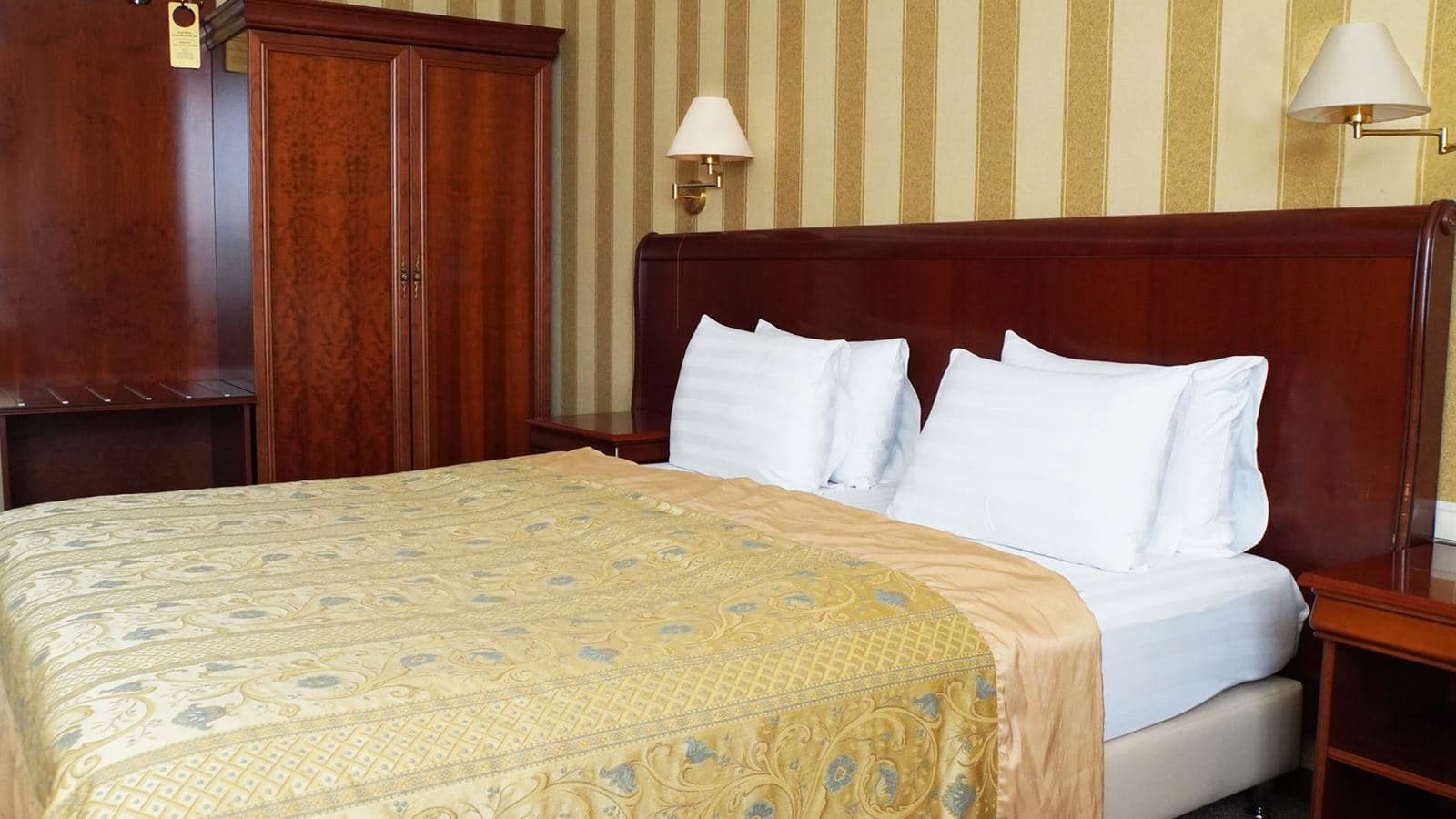 rooms-family-luxe