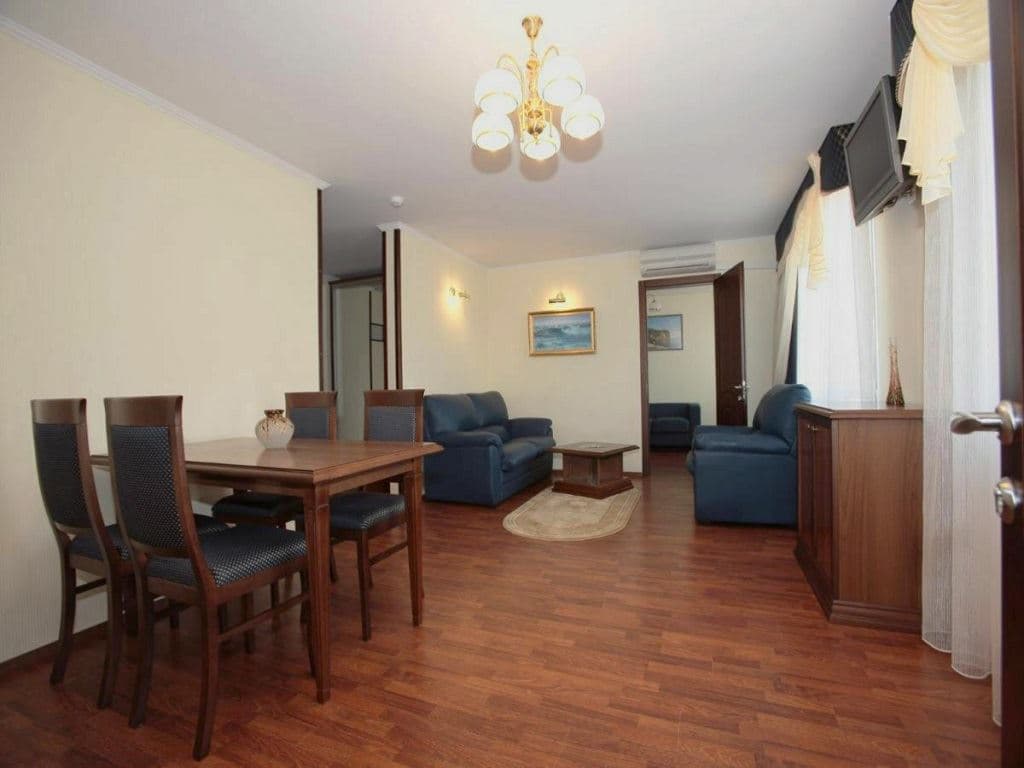rooms-suite