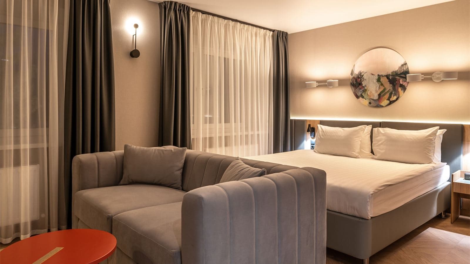 rooms-superior-room