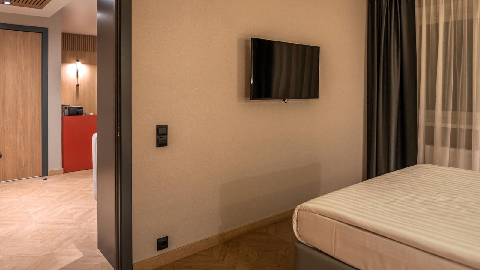 rooms-superior-room