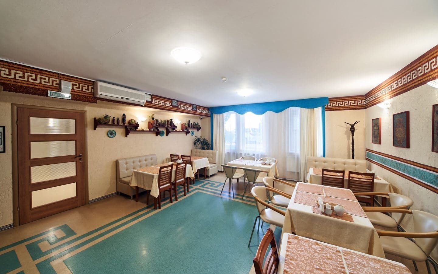 restaurants-cafe