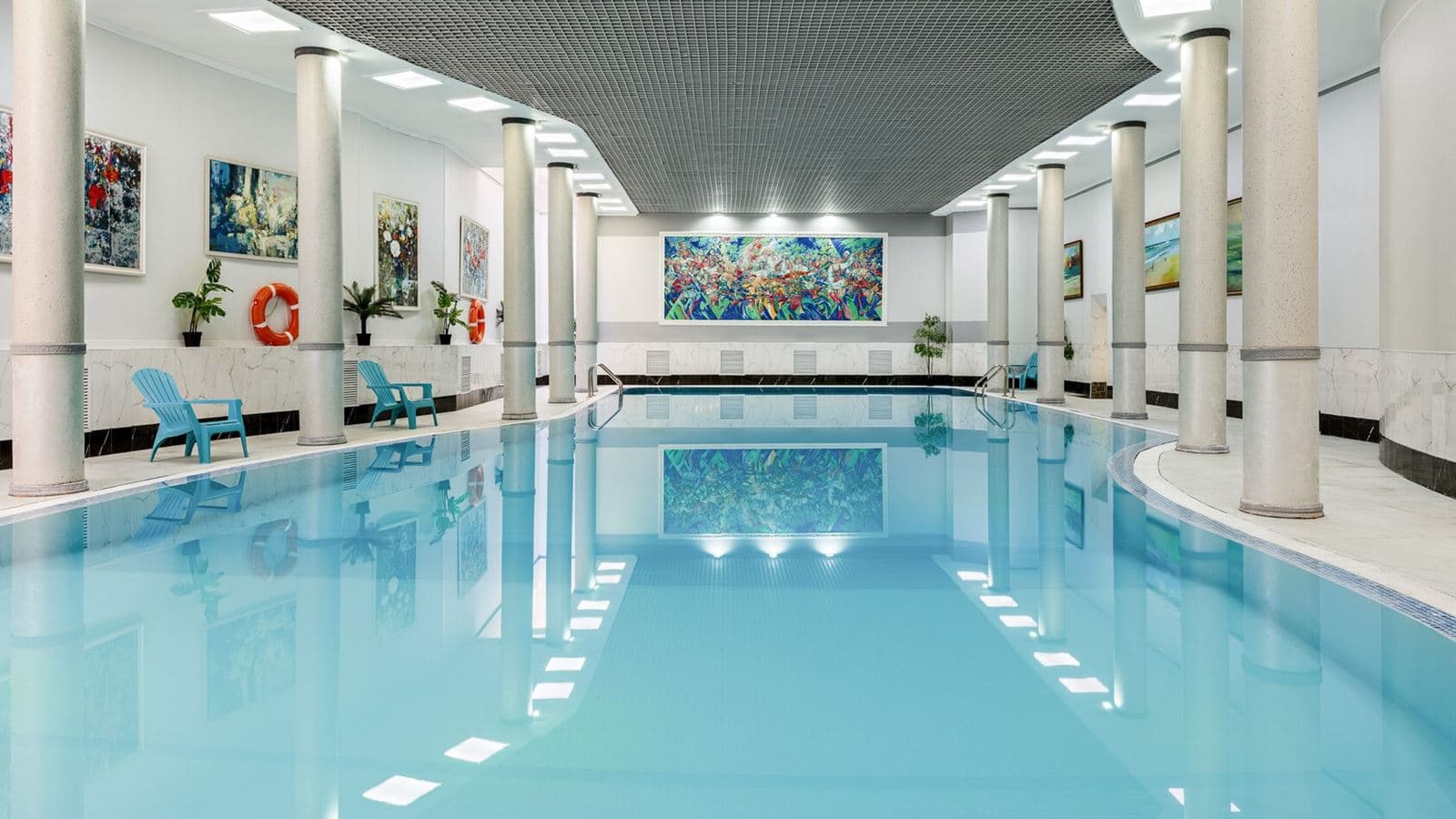 pools-indoor-pool