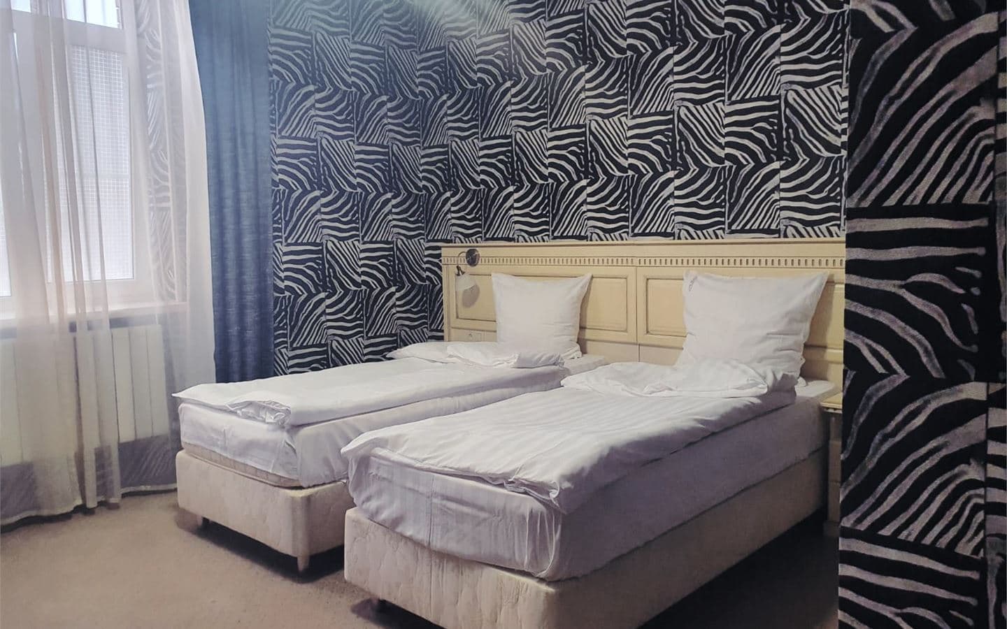 rooms-standard-twin